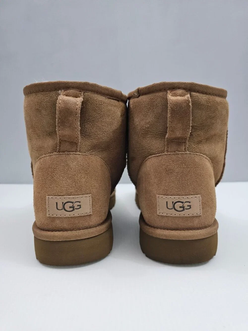 UGG Classic Mini II Ankle Boot Chesnut Sheepskin Short Winter Bootie Womens 11